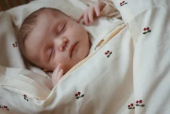 Konges Sløjd Sengeudstyr|baby sengesæt 70x100 - cherry