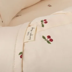 Konges Sløjd Sengeudstyr|babynest med bøjle - cherry