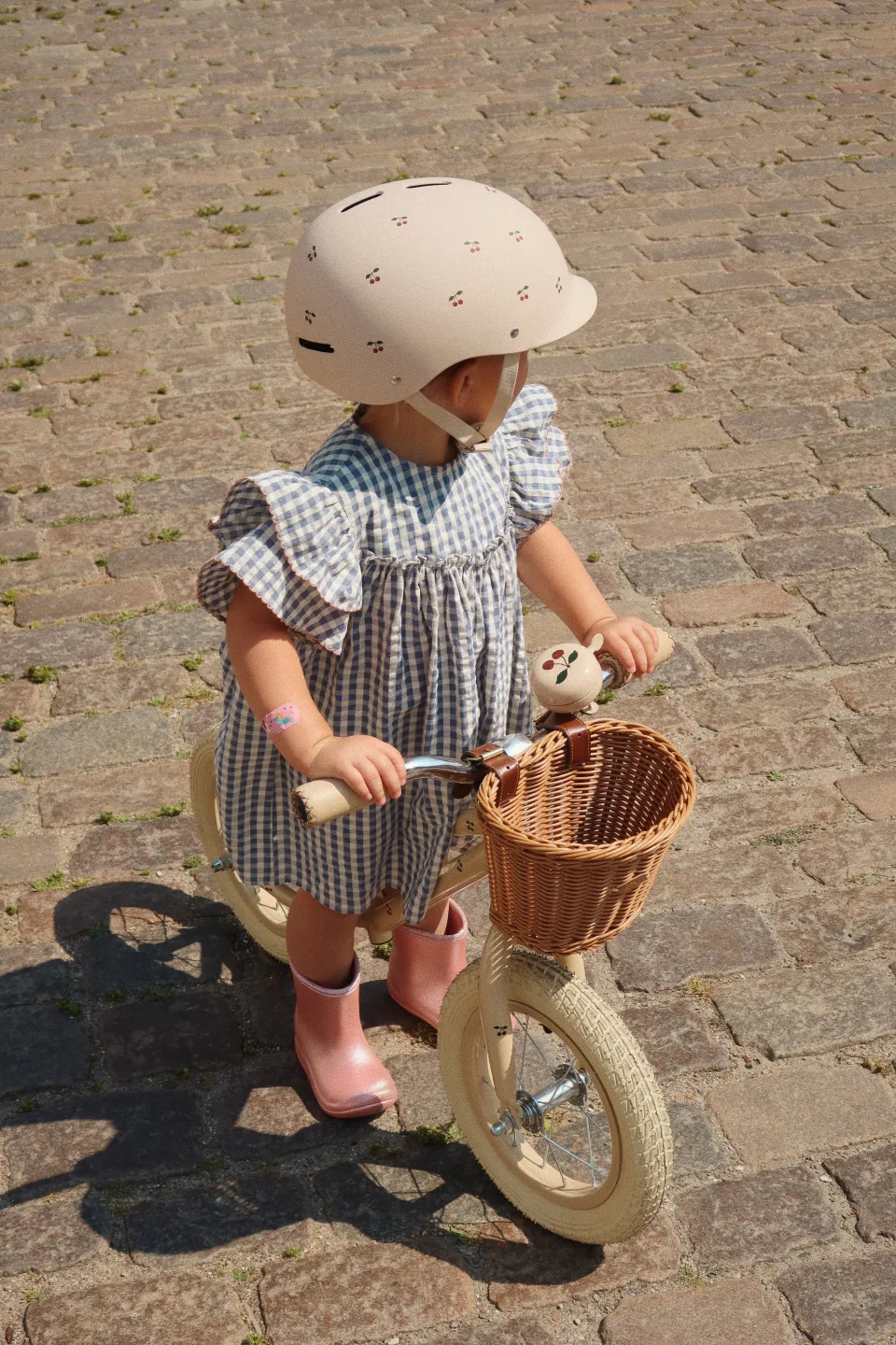 Konges Sløjd Udendørs Leg|Aktivitetslegetøj|løbecykel - cherry